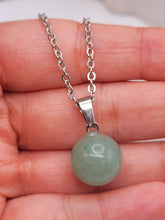 Load image into Gallery viewer, Natural Handmade Crystal Necklace Silver Tone Green Aventurine Healing Crystal Necklace