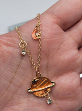 Load image into Gallery viewer, Dainty planet choker or necklace / Saturn necklace / ufo necklace /