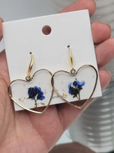 Load image into Gallery viewer, Pressed Wild Flower Earrings | Multi Flower Earrings | Resin Jewelry
