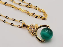 Load image into Gallery viewer, Elegant 18-Inch Gold Tone Necklace with Green Cat Eye Pendant - Stylish Minimalist Gift for Her