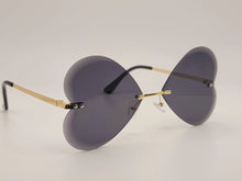Load image into Gallery viewer, LB diamond - Heart Shape Heart Sunglasses Retro Vintage Boho