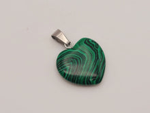 Load image into Gallery viewer, Crystal Necklace Silver Wire Malachite Heart Healing Crystal Necklace