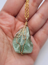 Load image into Gallery viewer, Natural Crystal Necklace Green Fluorite Stone Pendant Necklace Gold Tone