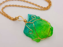Load image into Gallery viewer, Natural Crystal Necklace Ombre Quartz Stone Gift for her Ombre Quartz