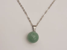 Load image into Gallery viewer, Natural Handmade Crystal Necklace Silver Tone Green Aventurine Healing Crystal Necklace