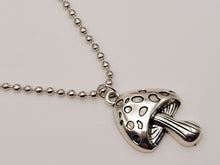 Load image into Gallery viewer, Mushroom Necklace Boho Jewelry for Gift, Silver Mushroom Pendant, Hippie Jewelry