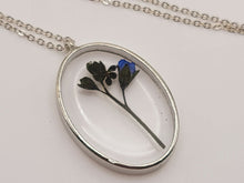 Load image into Gallery viewer, Gold Pressed Flower Necklace | Dried Flower Jewelry | Real Flower Necklace