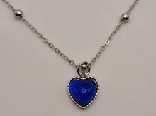 Load image into Gallery viewer, Changing Color Mood Stone Necklace Heart Necklace Mood