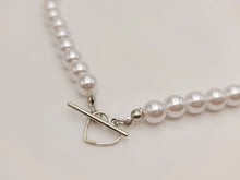 Load image into Gallery viewer, Pearl heart Choker Necklace  Trendy Pearl necklace