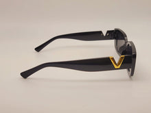 Load image into Gallery viewer, Trendy Fashion small Rectangle Unisex Luxury Sunglasses Vintage Punk