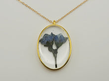 Load image into Gallery viewer, Gold Pressed Flower Necklace | Dried Flower Jewelry | Real Flower Necklace