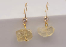 Load image into Gallery viewer, Handmade Smoky Quartz Natural Drop Earrings , Stone Earrings
