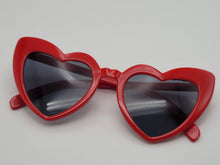 Load image into Gallery viewer, Lb diamond - Heart Shape Heart Sunglasses Retro Vintage Boho