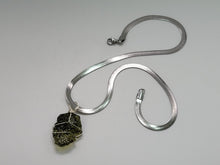 Load image into Gallery viewer, Genuine Moldavite Choker Necklace 100 % Natural Minimalist Gifts, Trendy