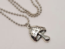 Load image into Gallery viewer, Mushroom Necklace Boho Jewelry for Gift, Silver Mushroom Pendant, Hippie Jewelry
