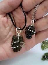 Load image into Gallery viewer, Genuine Moldavite Necklace 100 % Natural Sterling Silver