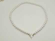 Load image into Gallery viewer, Pearl heart Choker Necklace  Trendy Pearl necklace