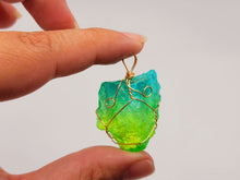 Load image into Gallery viewer, Natural Crystal Necklace Ombre Quartz Stone Gift for her Ombre Quartz