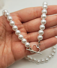 Load image into Gallery viewer, Pearl heart Choker Necklace  Trendy Pearl necklace