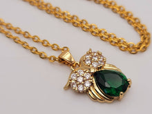 Load image into Gallery viewer, Green Owl Golden Necklace, Dainty Necklace, Bridesmaid Gift Tiny Owl