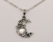 Load image into Gallery viewer, Cute Moon necklace Trendy Moon pendant necklace Trendy Necklace