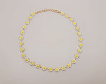 Load image into Gallery viewer, Bohemian Finds, Cute Colorful Daisy Choker necklace Handmade Trendy Choker
