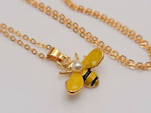 Load image into Gallery viewer, Bee Charm Necklace, Necklace Queen Bee Jewelry Charm Bee Lover