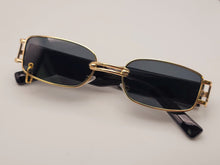 Load image into Gallery viewer, Popular Fashion Small Rectangle Women Luxury Sunglasses Vintage Punk