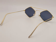 Load image into Gallery viewer, Popular Fashion Medium Rhombus Unisex Luxury Sunglasses Vintage