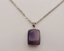 Load image into Gallery viewer, Irregular shaped Necklace, Amethyst Necklace, Dainty Stone Pendant,