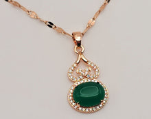 Load image into Gallery viewer, Elegant 18-Inch Rose Gold Necklace with Green Jade Drop Pendant - Perfect Gift for Her