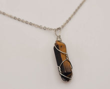 Load image into Gallery viewer, Elegant Silver Wire Wrapped Amazonite Agate Point Necklace - A Stylish Gift for Her