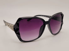 Load image into Gallery viewer, Fashion Big Rectangle Women Luxury Sunglasses Vintage Punk