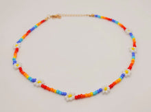 Load image into Gallery viewer, Daisy Flower Necklace, Choker Necklace, Gift for Her, Daisy Choker