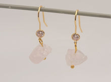 Load image into Gallery viewer, Handmade Clear Quartz Quartz Natural Drop Earrings , Stone Earrings