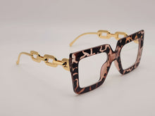 Load image into Gallery viewer, Trendy Bridesmaid gift Big Rectangle Unisex Luxury Sunglasses Vintage Punk