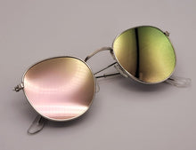 Load image into Gallery viewer, Fashion Circle Unisex Luxury Sunglasses Vintage Punk