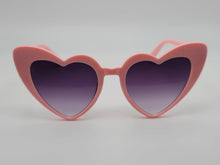 Load image into Gallery viewer, Lb diamond - Heart Shape Heart Sunglasses Retro Vintage Boho