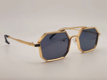 Load image into Gallery viewer, Steampunk Fashion Big Rectangle Unisex Luxury Sunglasses Vintage Punk