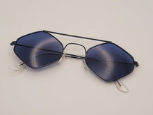 Load image into Gallery viewer, Popular Fashion Medium Rhombus Unisex Luxury Sunglasses Vintage