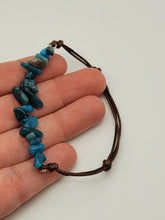 Load image into Gallery viewer, Handmade Blue Apatite Chip Adjustable Robe bracelet Powerful Bracelet