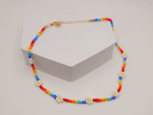 Load image into Gallery viewer, Daisy Flower Necklace, Choker Necklace, Gift for Her, Daisy Choker