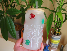 Load image into Gallery viewer, Cute Flower Beer Can Glass |Floral Beer Can Glass |Aesthetic Coffee Glass| 16 oz