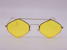 Load image into Gallery viewer, Popular Fashion Medium Rhombus Unisex Luxury Sunglasses Vintage Yellow Color