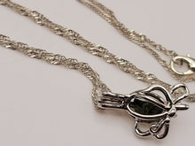 Load image into Gallery viewer, 100% Genuine Natural Moldavite Flower Locker Necklace Silver Tone