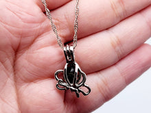 Load image into Gallery viewer, 100% Genuine Natural Moldavite Flower Locker Necklace Silver Tone