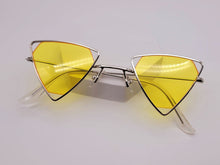 Load image into Gallery viewer, Retro Triangle Cat Eye Sunglasses | Cateye Sunglasses Vintage Yellow