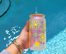 Load image into Gallery viewer, Glittery & Shiny Daisy Cup Iced Coffee Cup Glass
