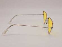Load image into Gallery viewer, Retro Triangle Cat Eye Sunglasses | Cateye Sunglasses Vintage Yellow