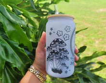 Load image into Gallery viewer, Color Changing Mushroom Beer Can Glass | Boho Mushroom Coffee Glass